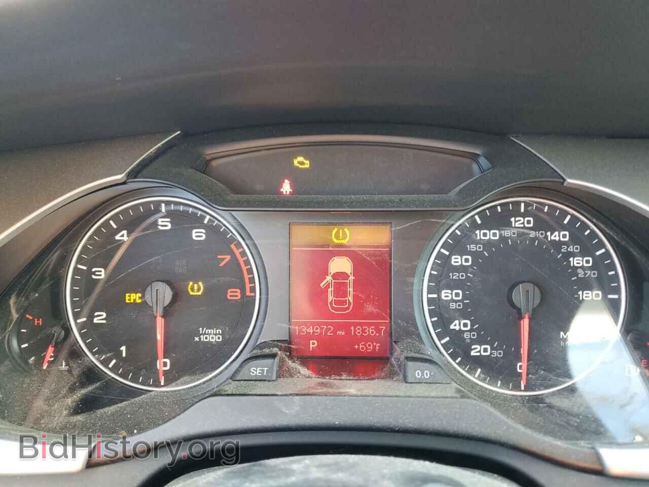 2010 AUDI A4 - VIN: WAUBFAFL7AN041581 - Фото 9