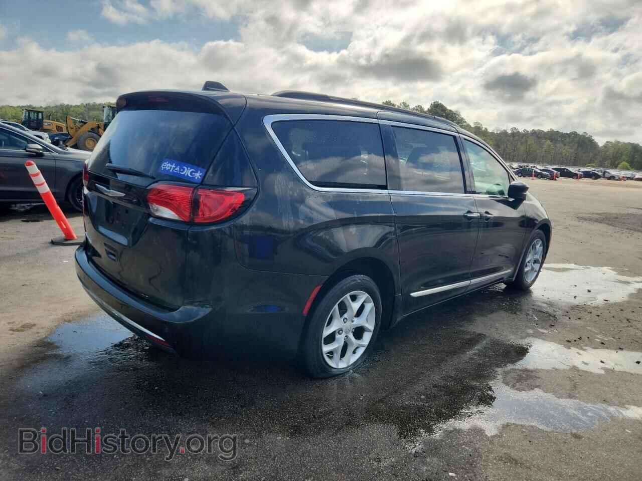 2017 CHRYSLER PACIFICA - VIN: 2C4RC1BG5HR820638 - Фото 3