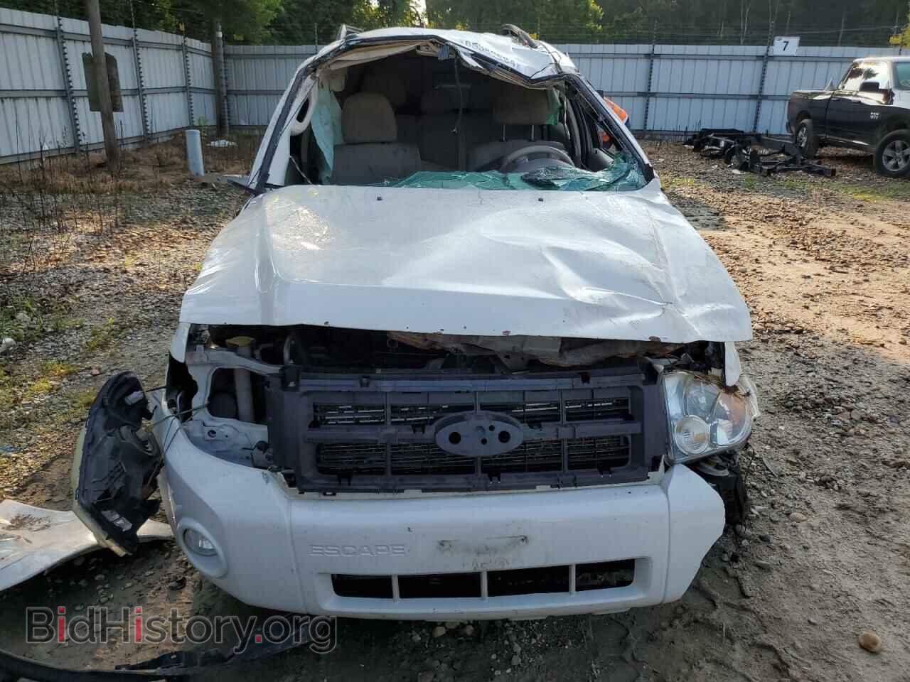 2010 FORD ESCAPE - VIN: 1FMCU0D79AKB90570 - Фото 5