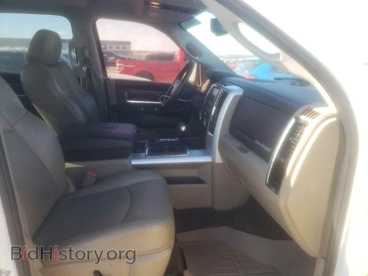 2011 DODGE RAM 1500 - VIN: 1D7RV1CT9BS516732 - Фото 5