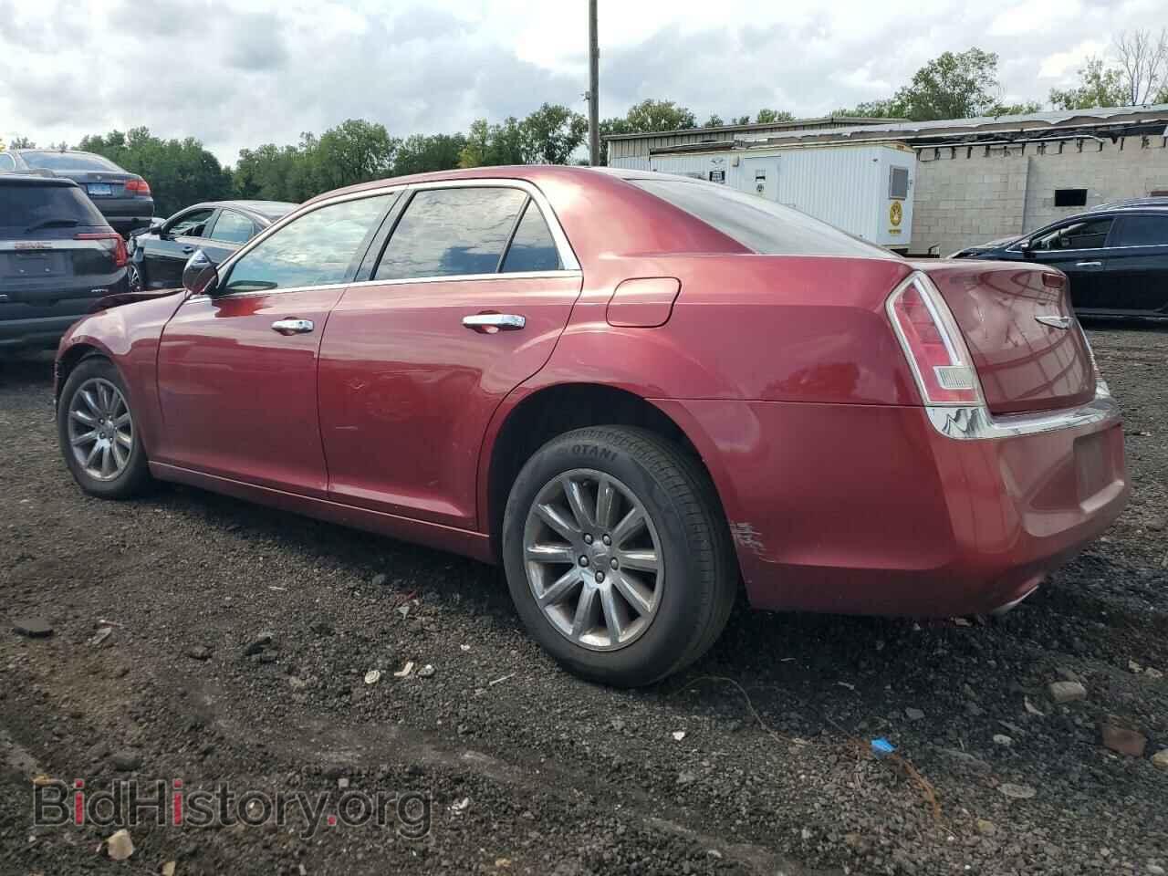 2013 CHRYSLER 300 - VIN: 2C3CCAETXDH673901 - Фото 2