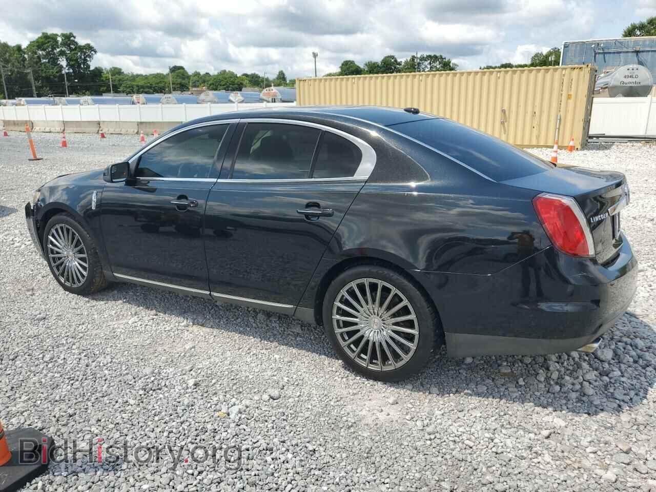 2010 LINCOLN MKS - VIN: 1LNHL9FTXAG611755 - Фото 2