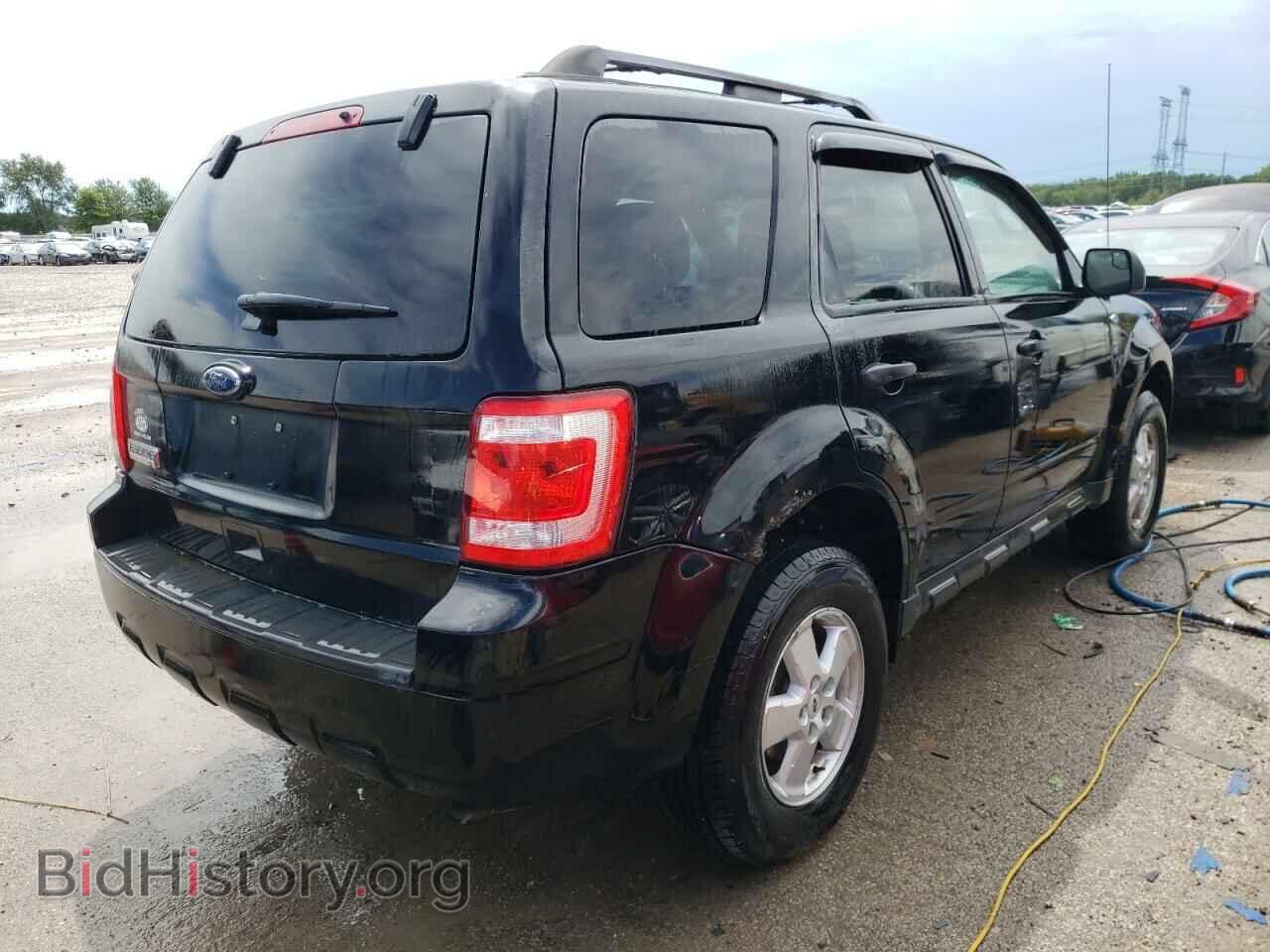 2010 FORD ESCAPE - VIN: 1FMCU0D77AKB01501 - Фото 3