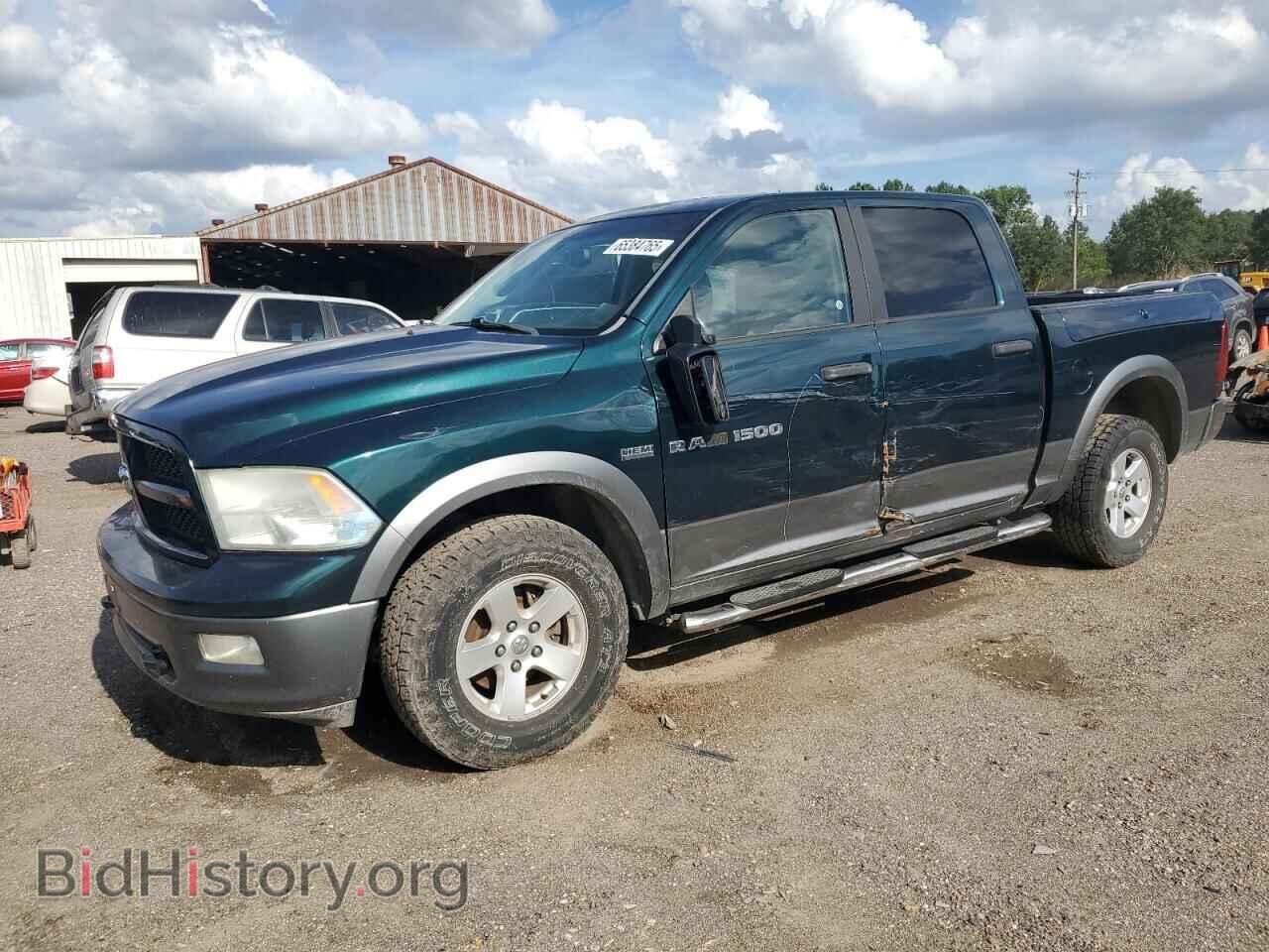 Photo 1D7RV1CT6BS540468 - DODGE All Models 2011
