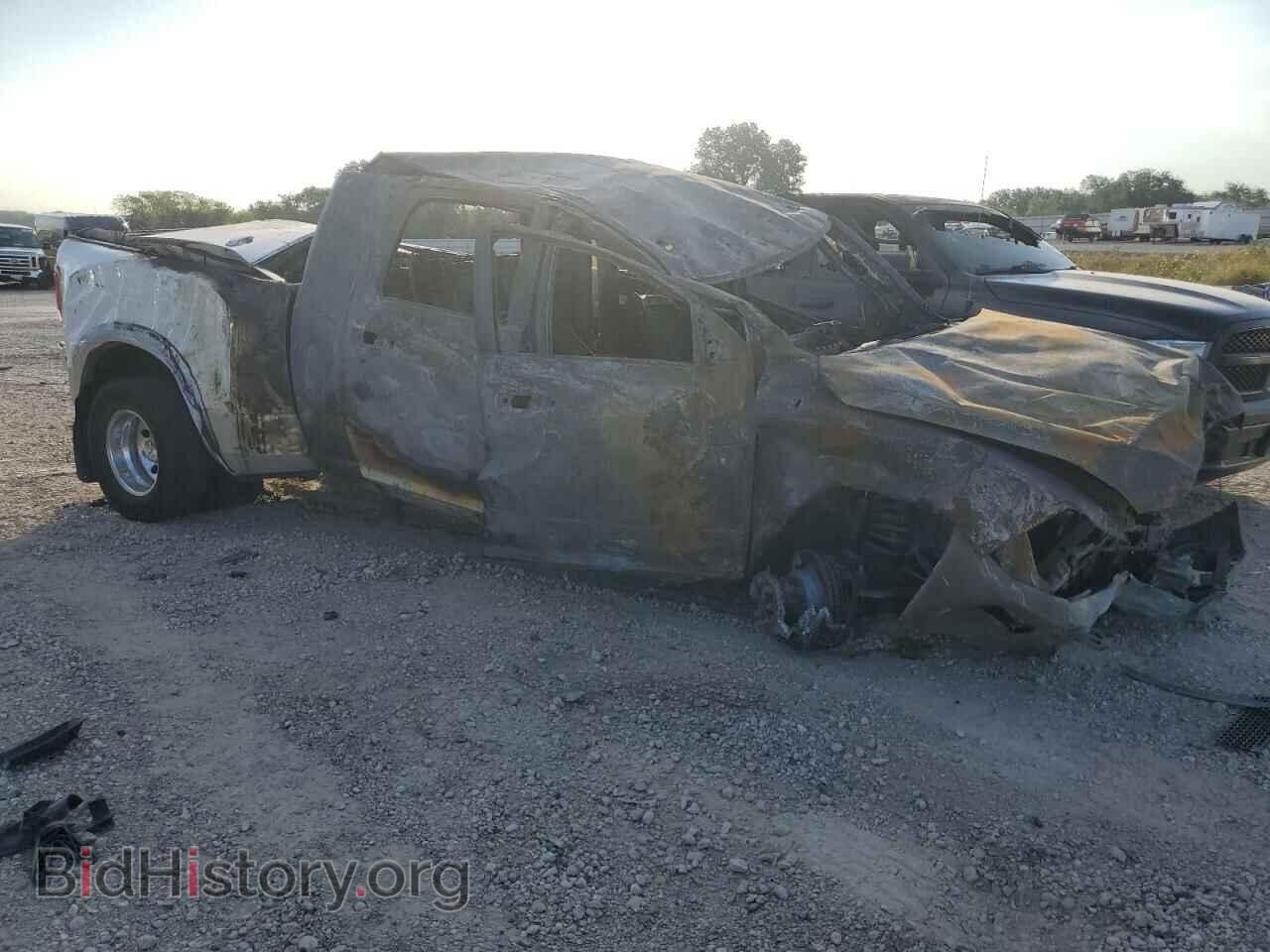 2018 RAM 3500 - VIN: 3C63RRML4JG268100 - Фото 4