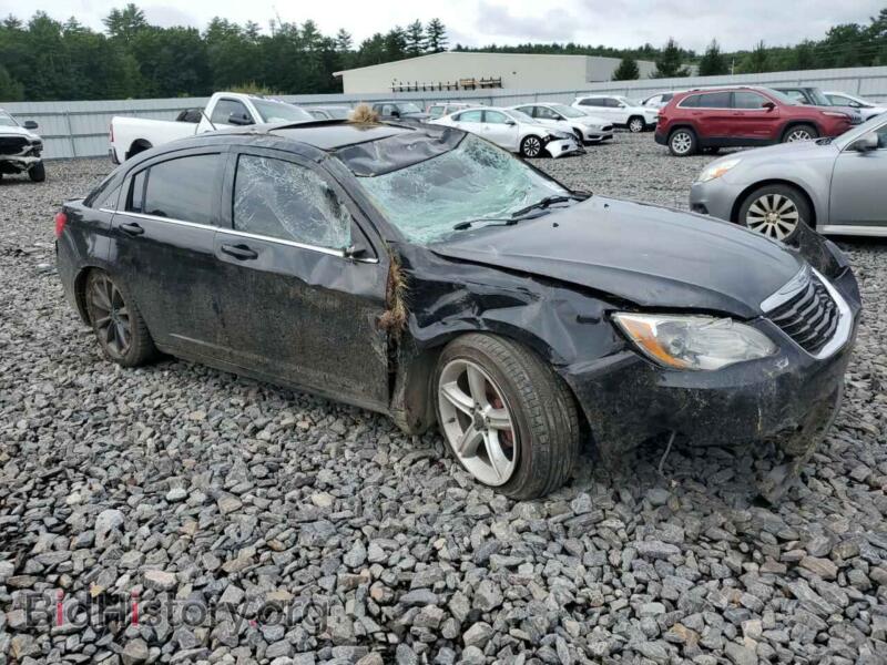 2013 Chrysler 200 (VIN 1C3CCBBG4DN728959) — фото 4 из 13