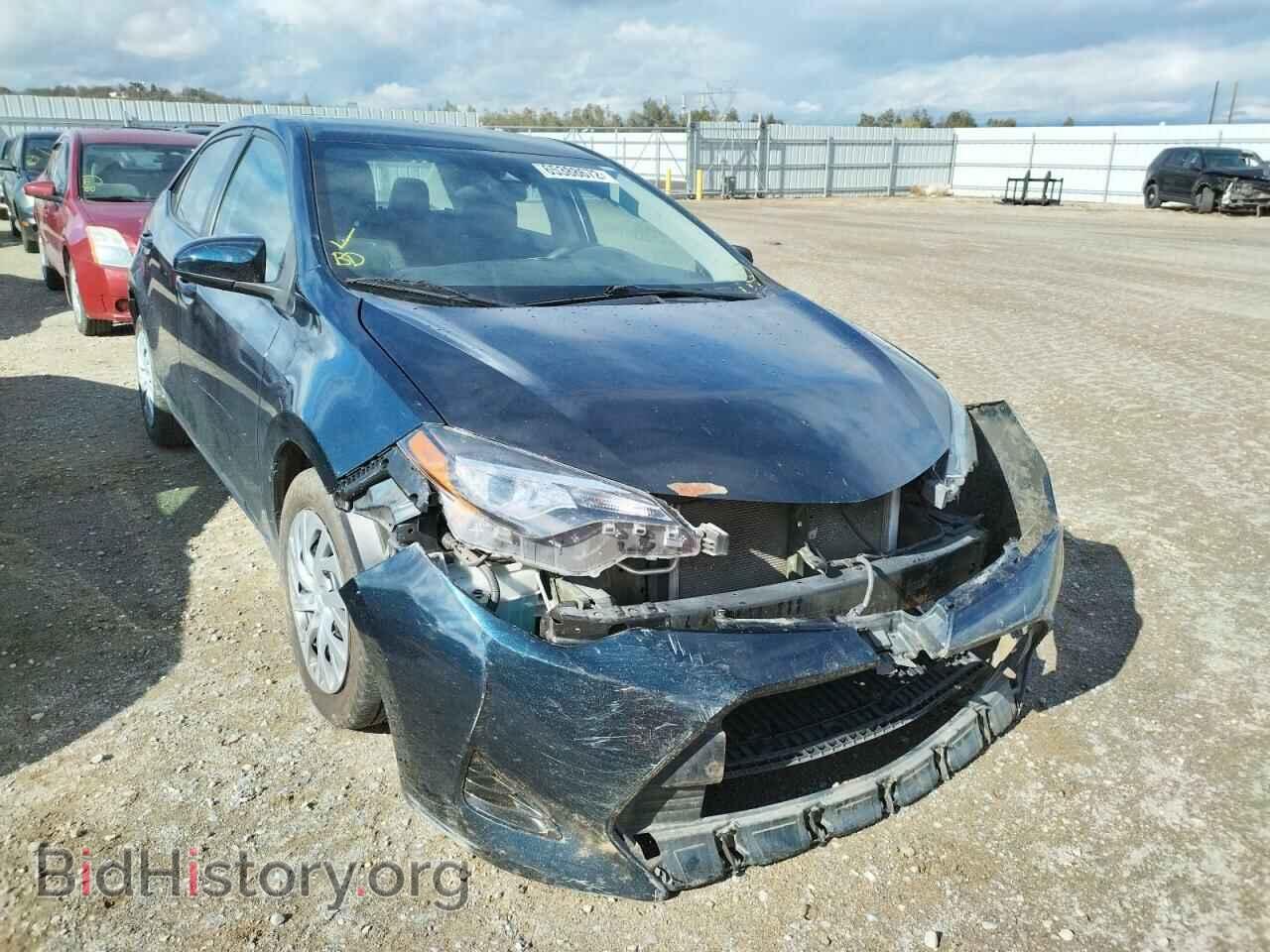 Фотография 5YFBURHE1HP571175 - TOYOTA COROLLA 2017