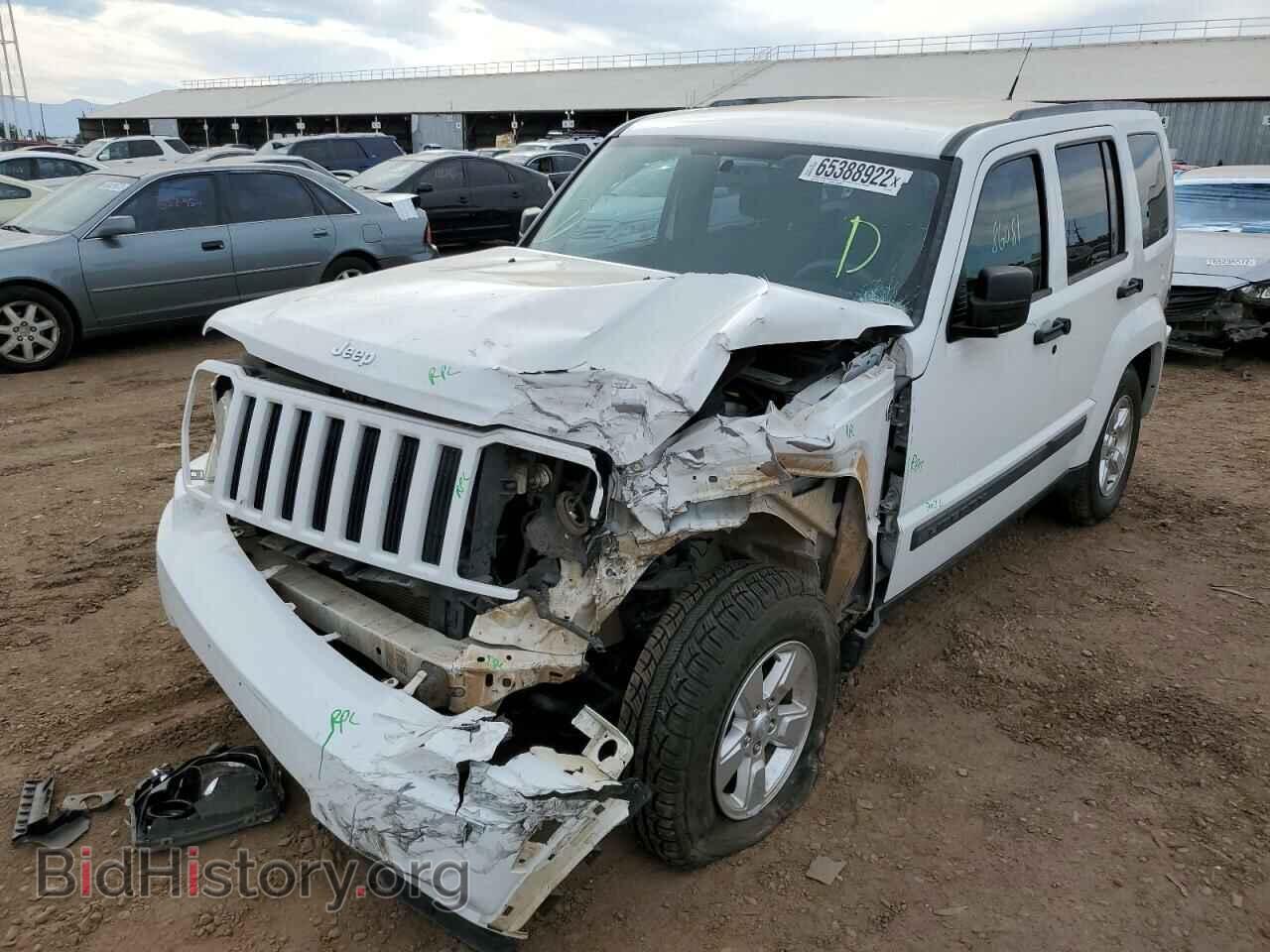 2011 JEEP LIBERTY - VIN: 1J4PN2GK9BW579552 - Фото 2