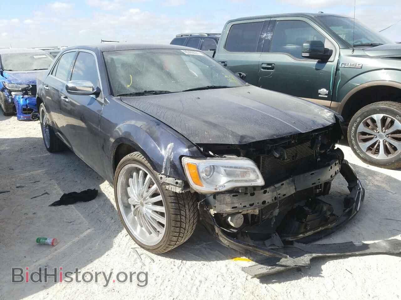 Photo 2C3CA5CG3BH537822 - CHRYSLER 300 2011