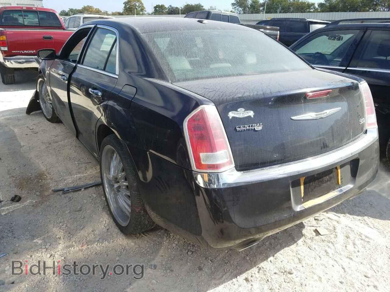 2011 CHRYSLER 300 - VIN: 2C3CA5CG3BH537822 - Фото 3