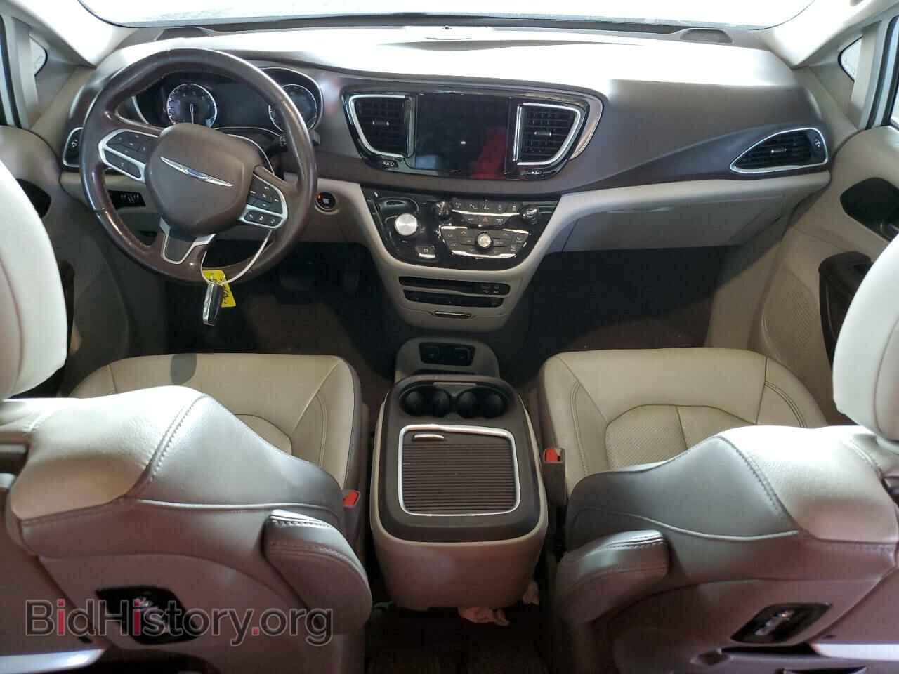 2019 CHRYSLER PACIFICA - VIN: 2C4RC1EGXKR559722 - Фото 8