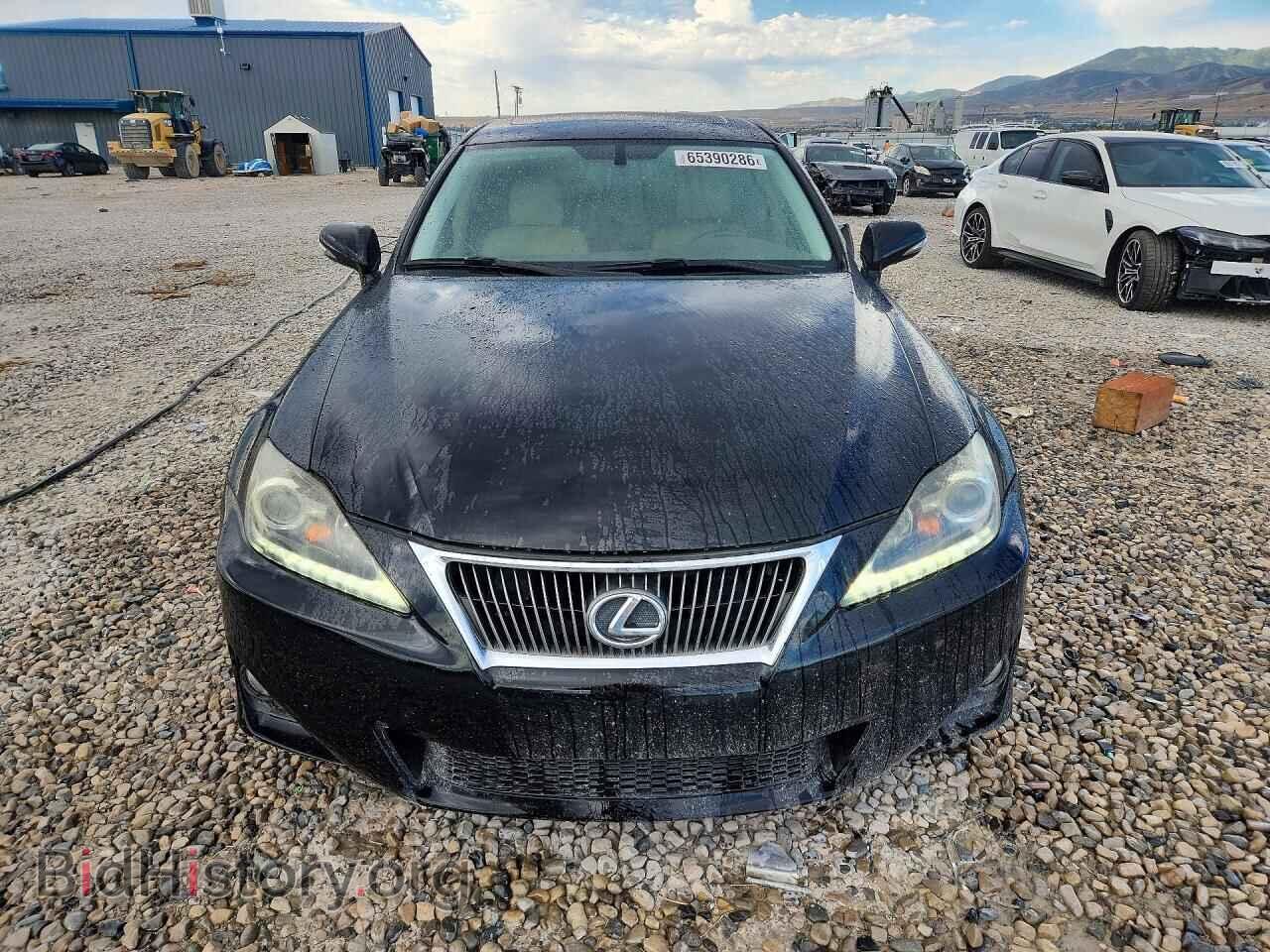 2012 Lexus IS (VIN JTHBF5C20C2101922) — photo 5 of 13