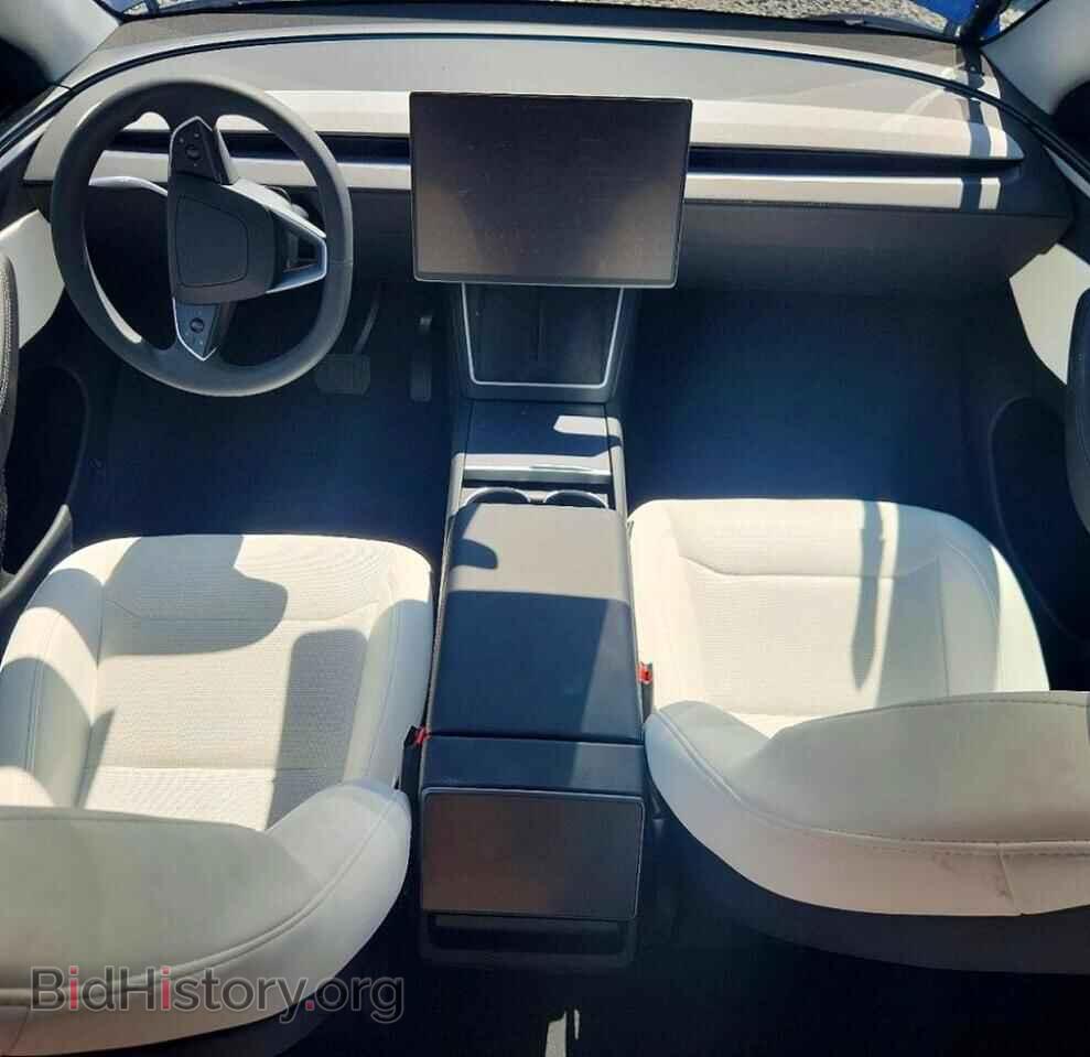 2026 TESLA MODEL Y - VIN: 7SAYGDEEXTF361674 - Photo 8