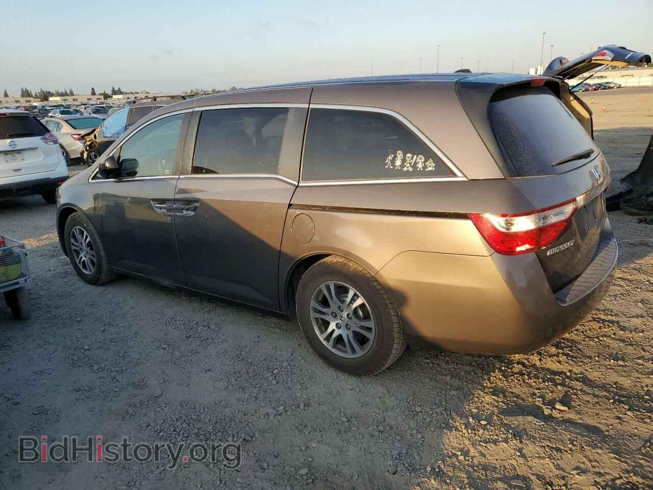 2011 HONDA All Models - VIN: 5FNRL5H65BB100717 - Фото 2