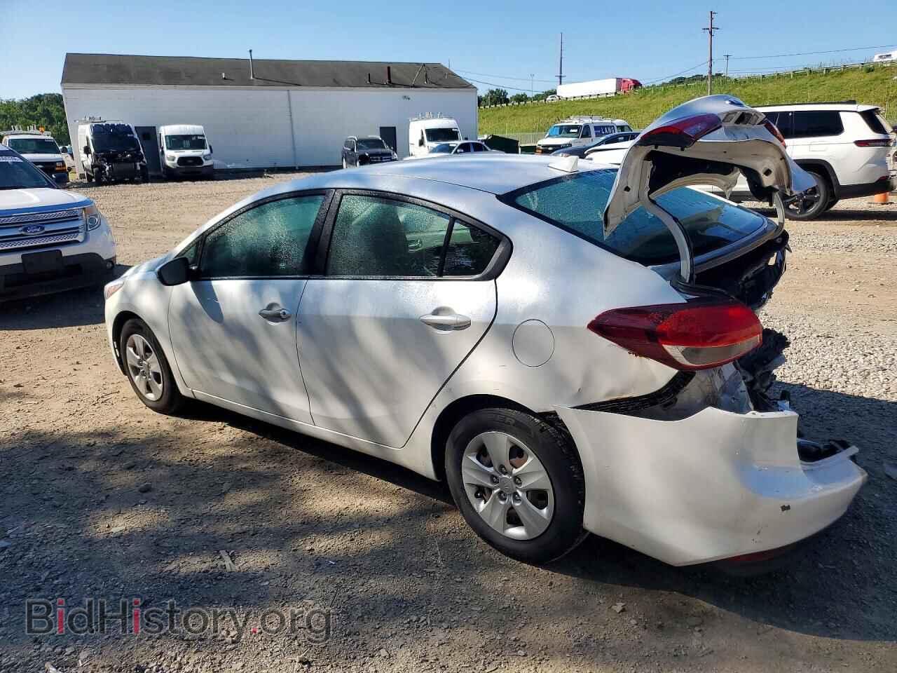2017 KIA FORTE - VIN: 3KPFL4A73HE063679 - Фото 2