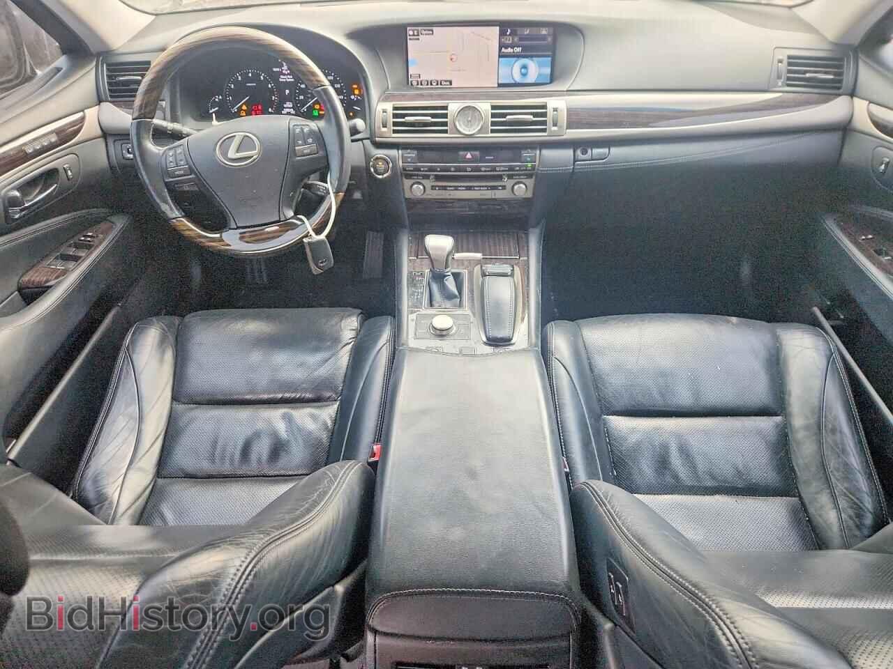 2015 LEXUS LS460 - VIN: JTHCL5EF5F5025145 - Photo 8