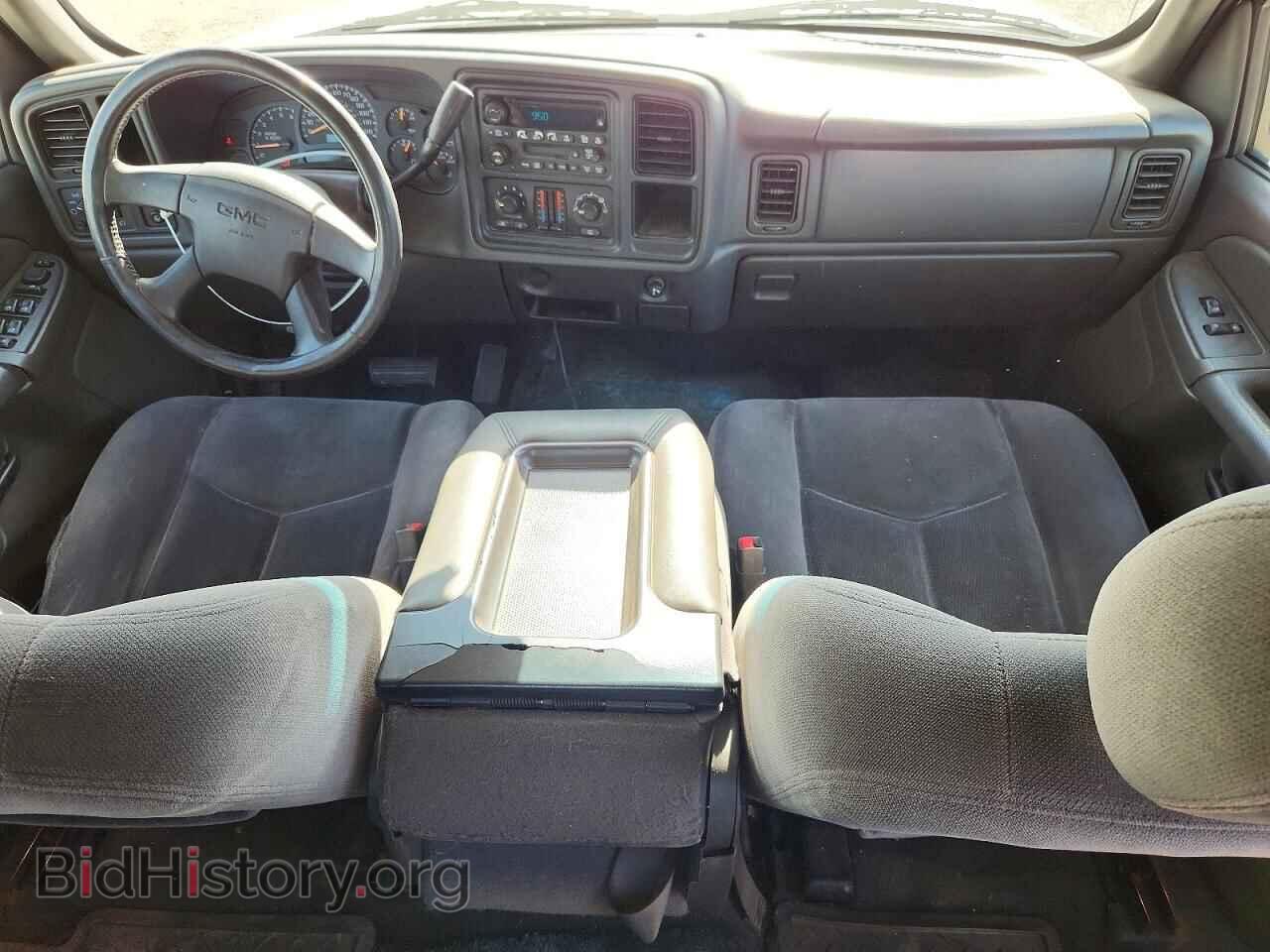 2005 GMC SIERRA - VIN: 2GTEC13T751142074 - Фото 8