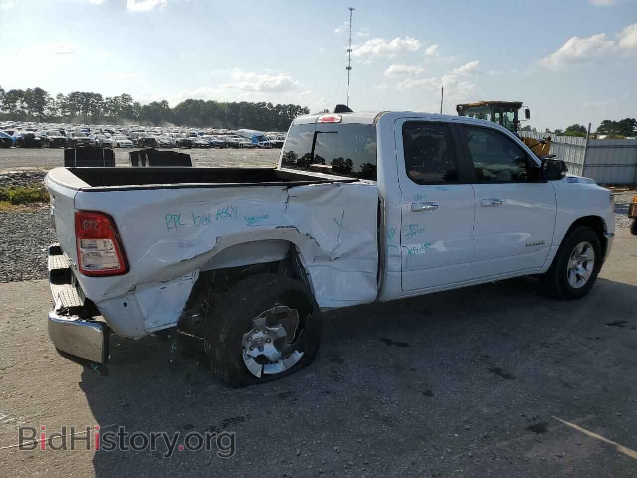 2020 RAM 1500 - VIN: 1C6SRFBT2LN276817 - Фото 3