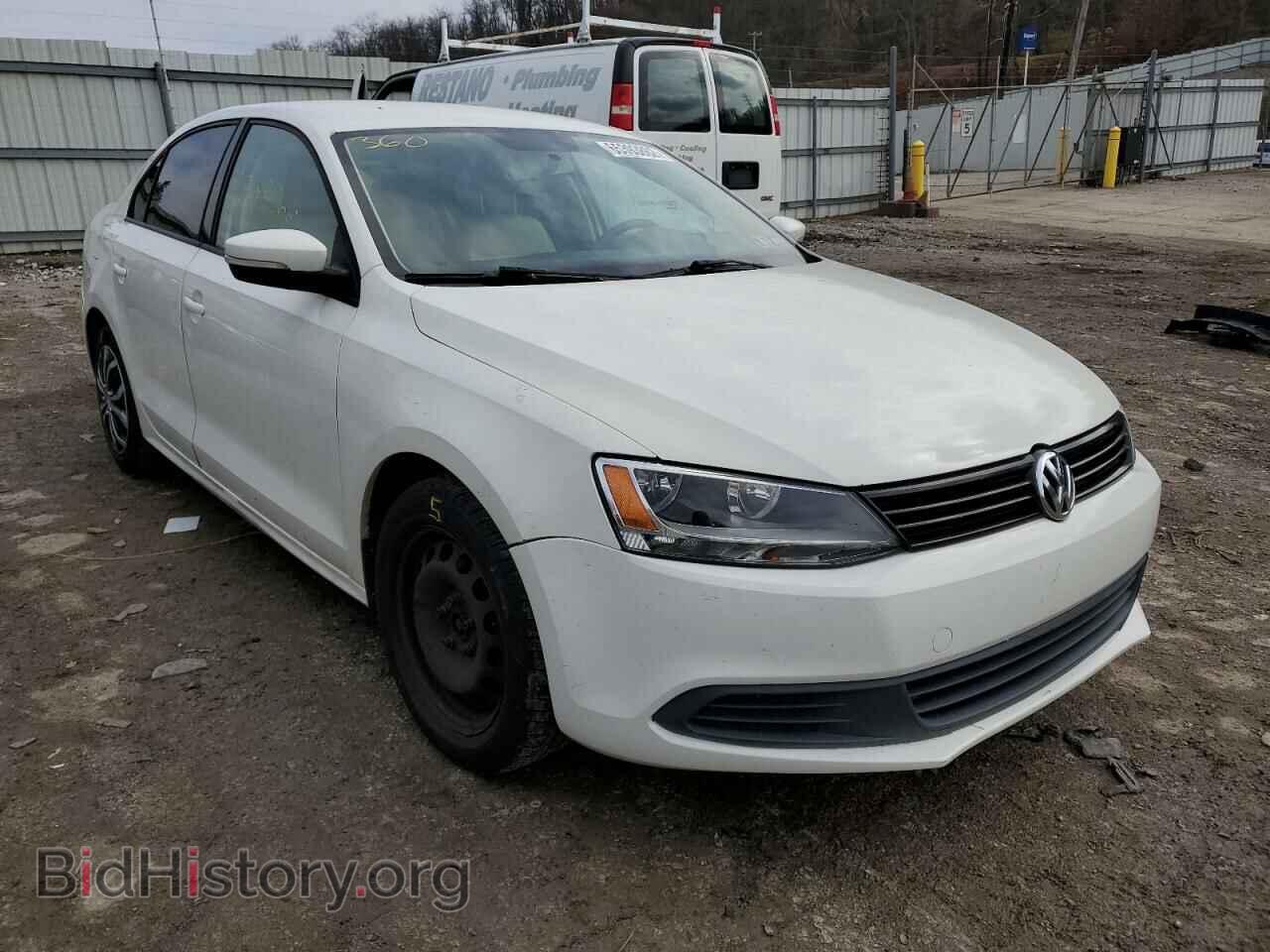 Фотография 3VWD17AJ3EM226923 - VOLKSWAGEN JETTA 2014