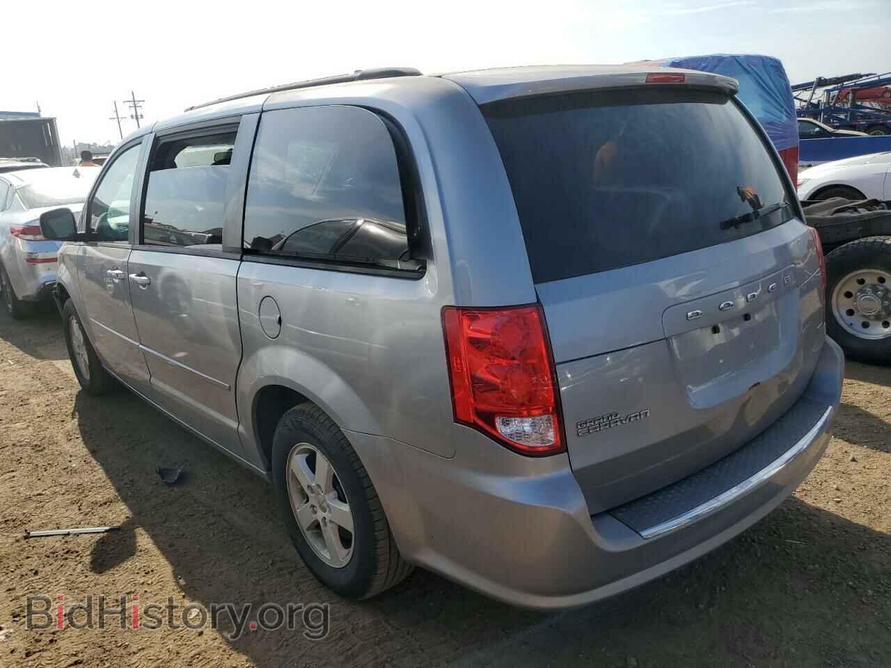 2013 DODGE CARAVAN - VIN: 2C4RDGCG5DR554059 - Фото 2