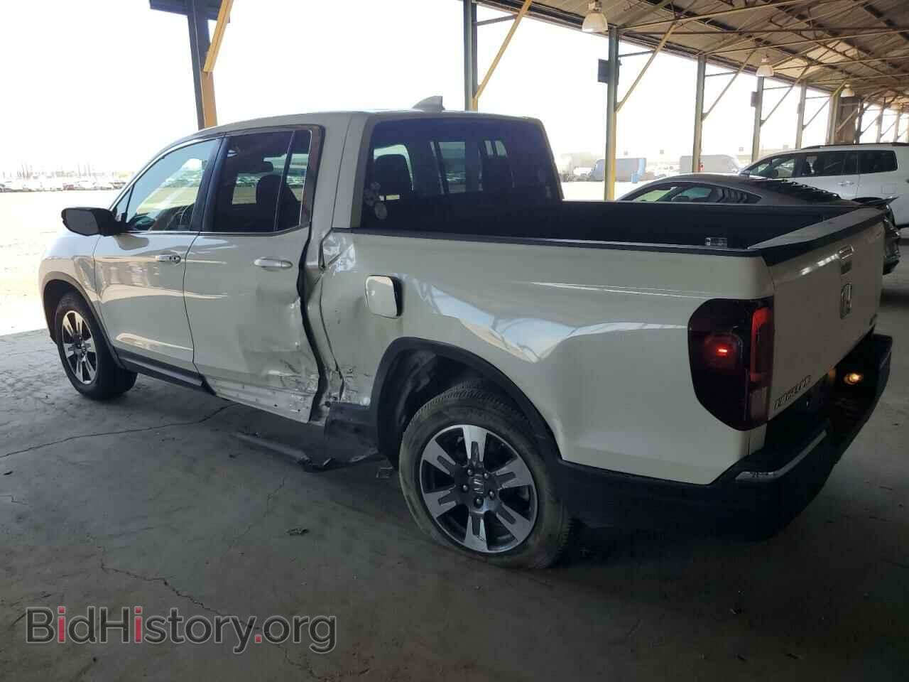 2019 HONDA RIDGELINE - VIN: 5FPYK3F64KB017969 - Фото 2