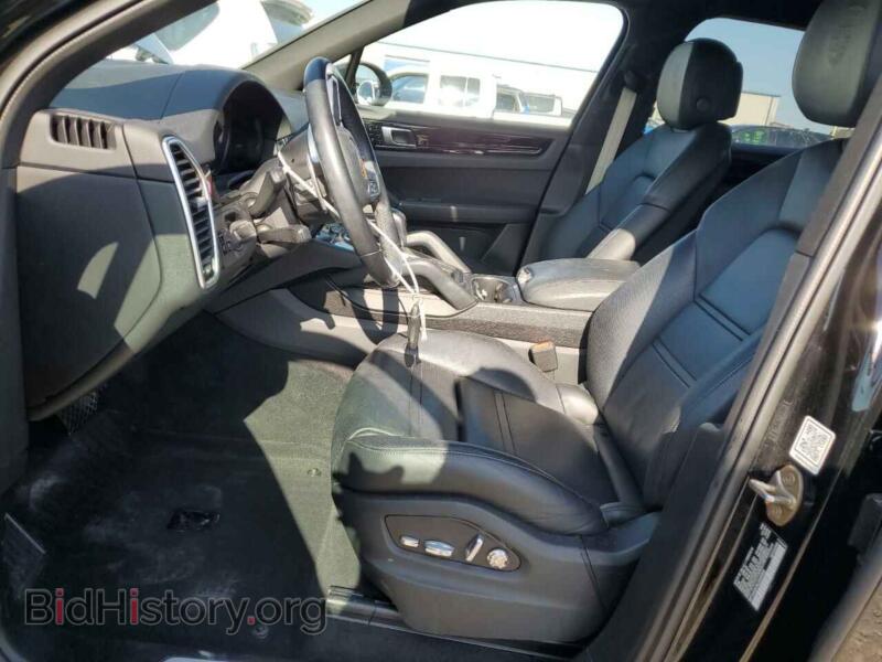 2020 Porsche CAYENNE (VIN WP1AA2AYXLDA09365) — фото 7 из 13
