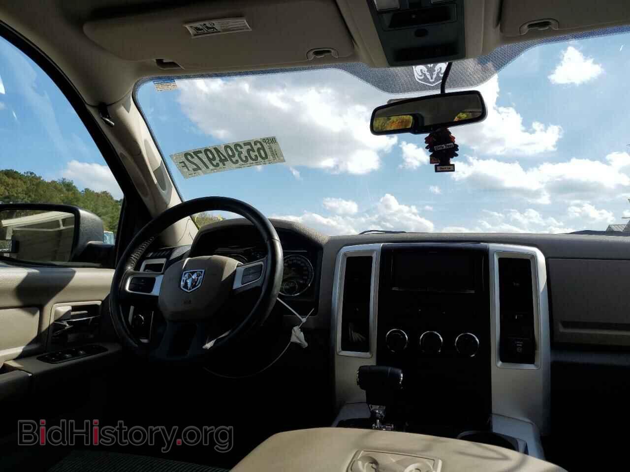2010 DODGE RAM 1500 - VIN: 1D7RB1CT8AS190106 - Фото 9