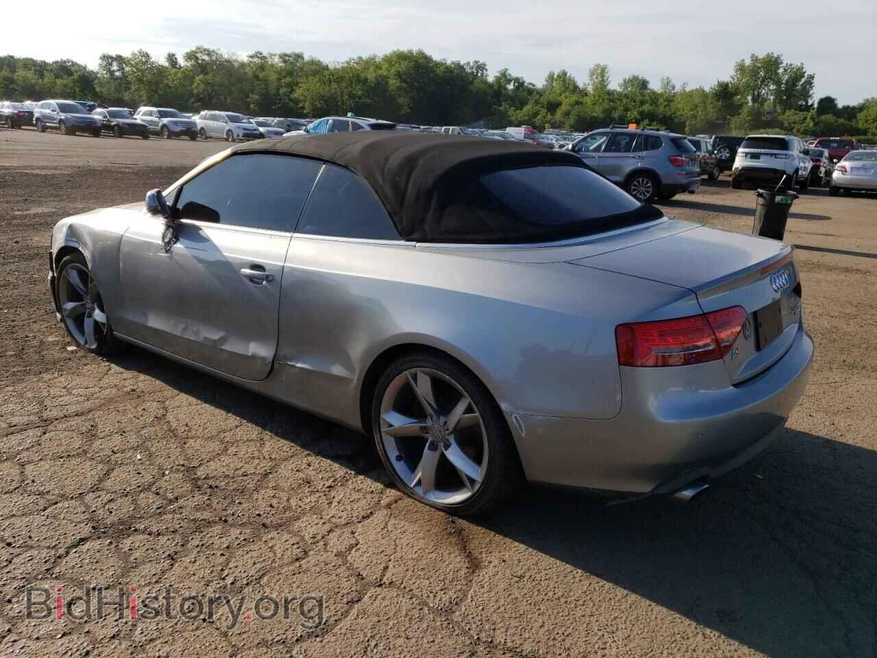 2011 AUDI A5 - VIN: WAULFAFH7BN010459 - Photo 2