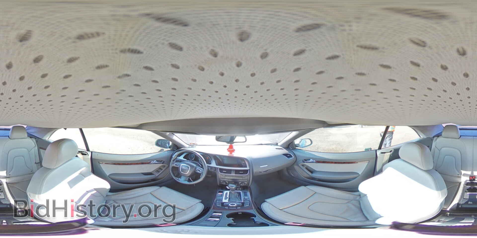 2011 AUDI A5 - VIN: WAULFAFH7BN010459 - Photo 14
