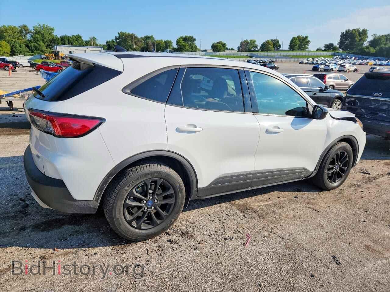 2020 FORD ESCAPE - VIN: 1FMCU0BZ8LUA80606 - Photo 3