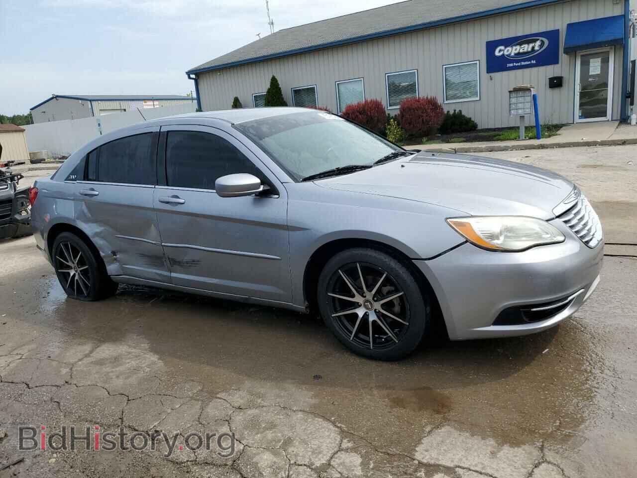 2013 CHRYSLER 200 - VIN: 1C3CCBBB2DN666403 - Фото 4