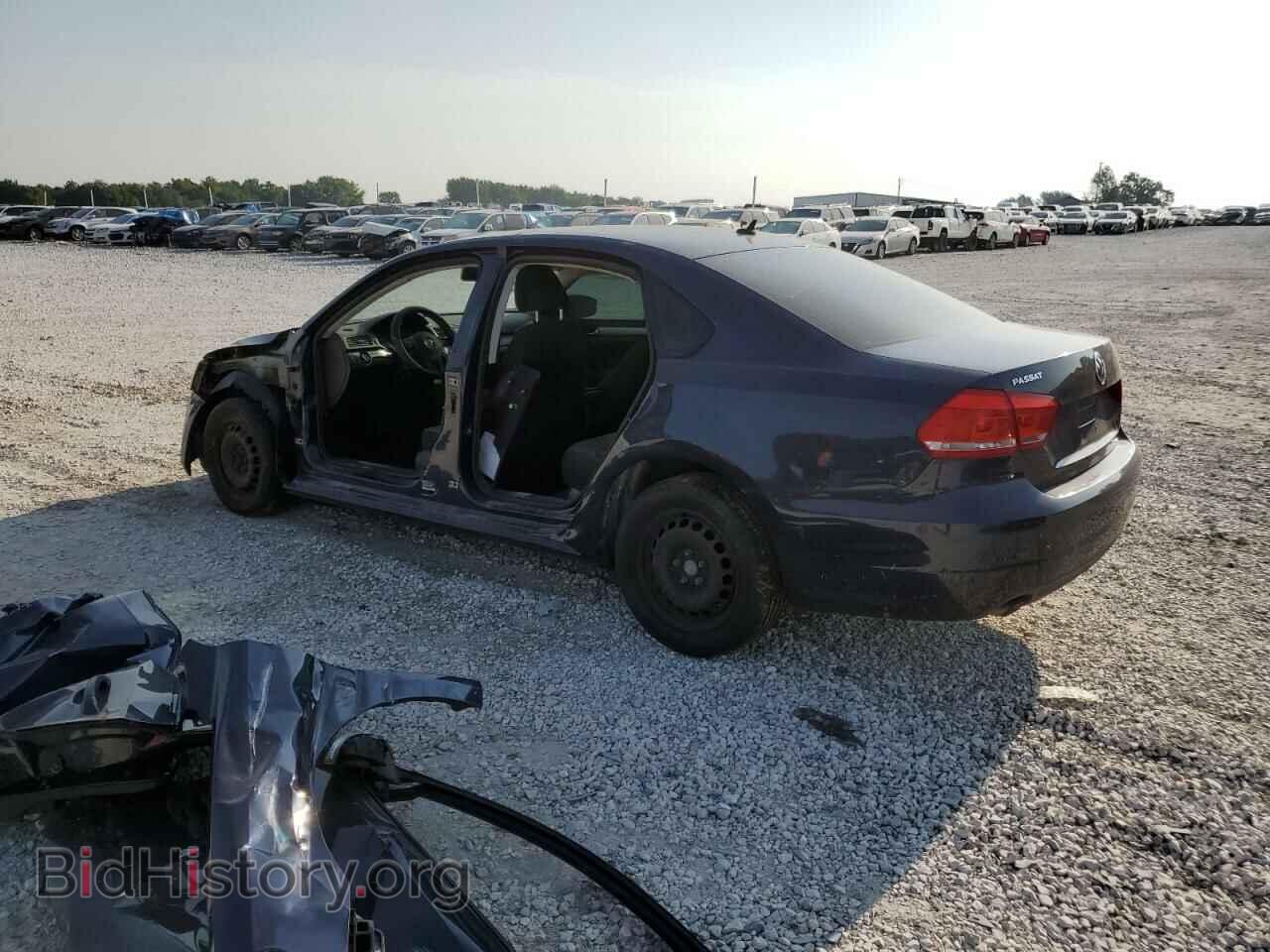 2014 VOLKSWAGEN PASSAT - VIN: 1VWAP7A33EC009313 - Photo 2