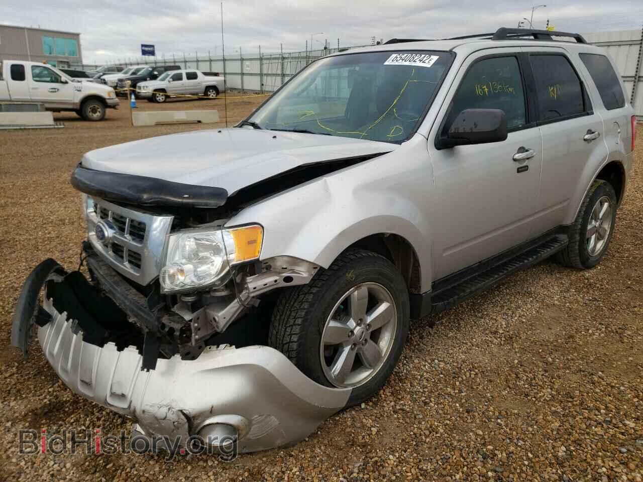 2011 FORD ESCAPE - VIN: 1FMCU0DG2BKB93926 - Фото 2
