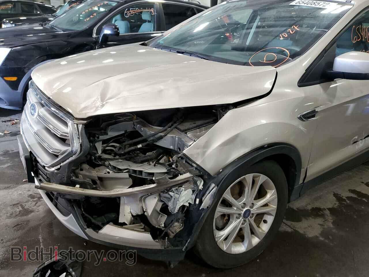 2017 FORD ESCAPE - VIN: 1FMCU9GD7HUB15757 - Фото 9
