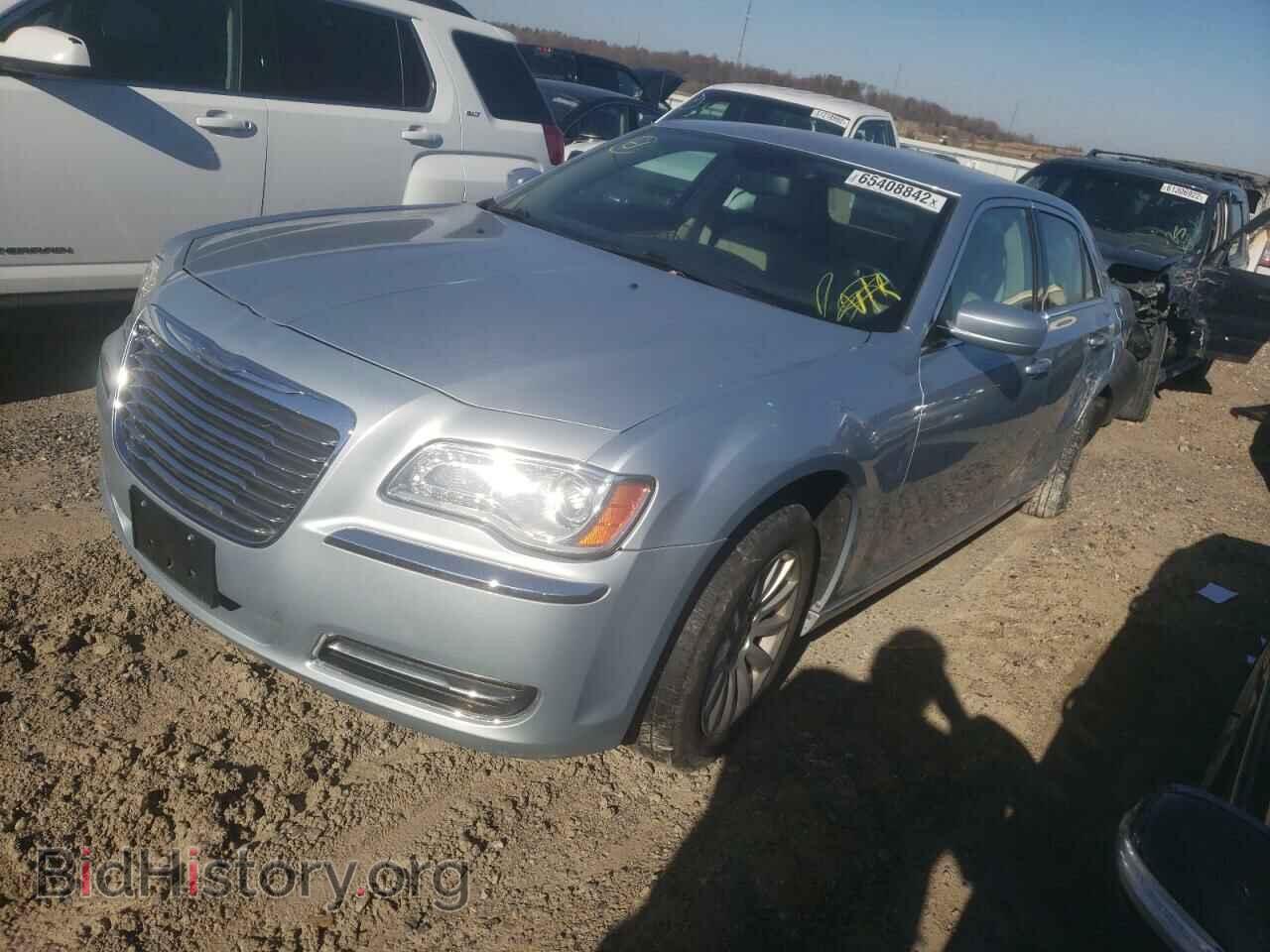 2013 CHRYSLER 300 - VIN: 2C3CCAAG4DH709994 - Фото 2