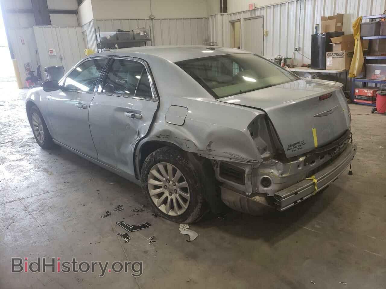 2013 CHRYSLER 300 - VIN: 2C3CCAAG4DH709994 - Фото 3