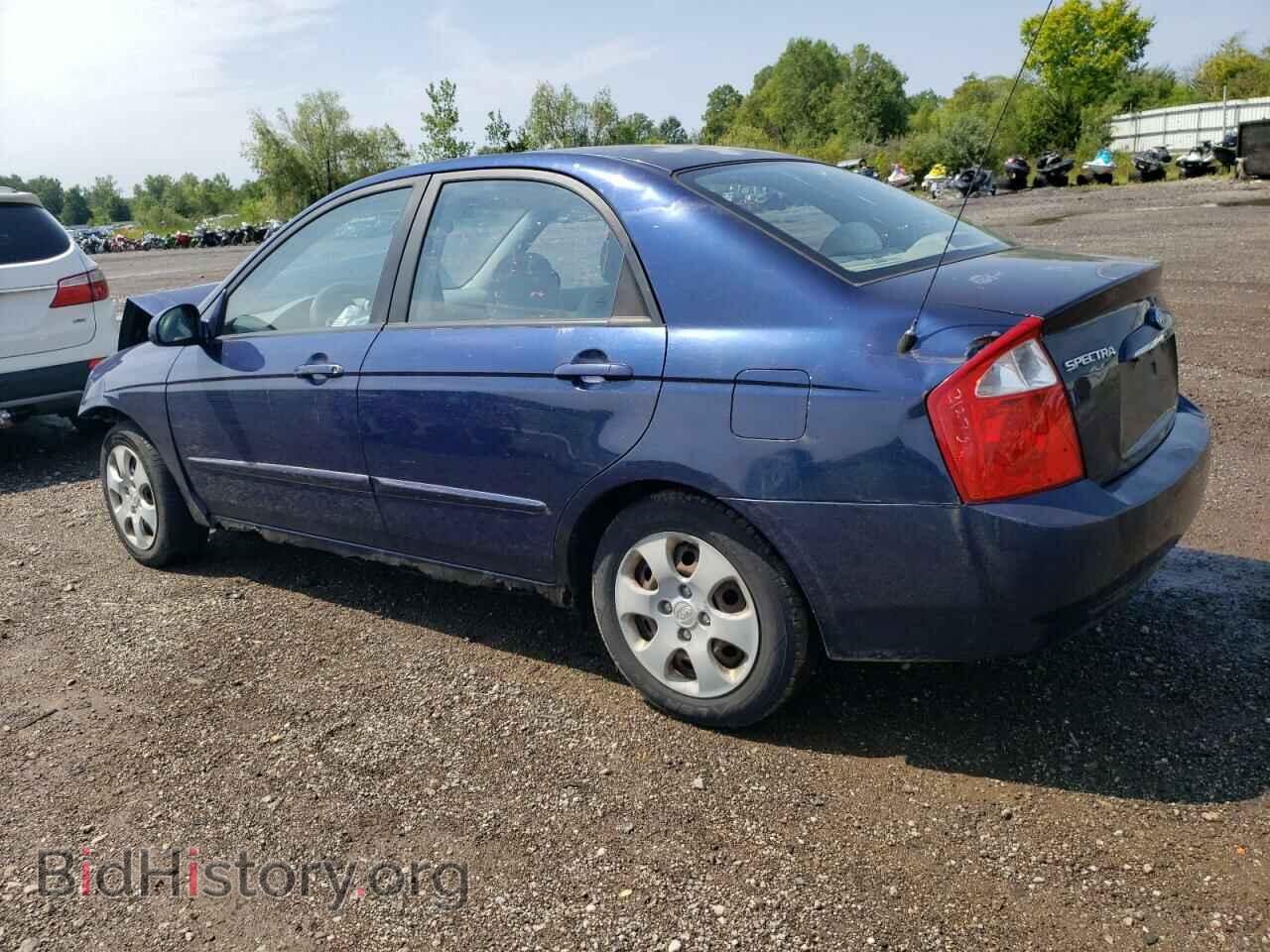 2006 KIA SPECTRA - VIN: KNAFE121265277345 - Фото 2