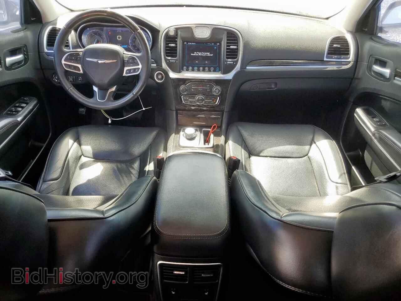 2017 CHRYSLER 300 - VIN: 2C3CCAEG1HH586705 - Фото 8