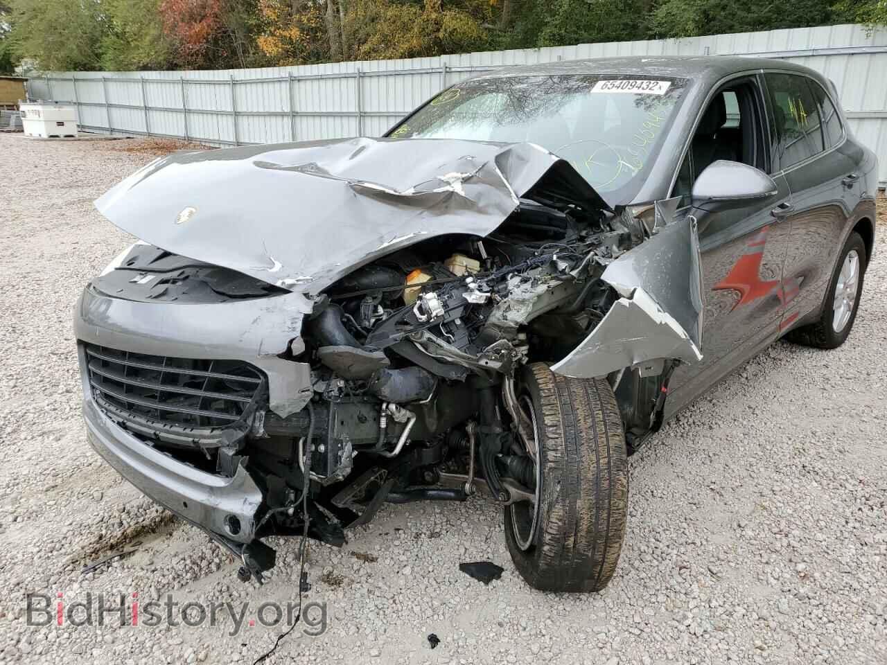 2016 PORSCHE CAYENNE - VIN: WP1AA2A25GLA04081 - Photo 9