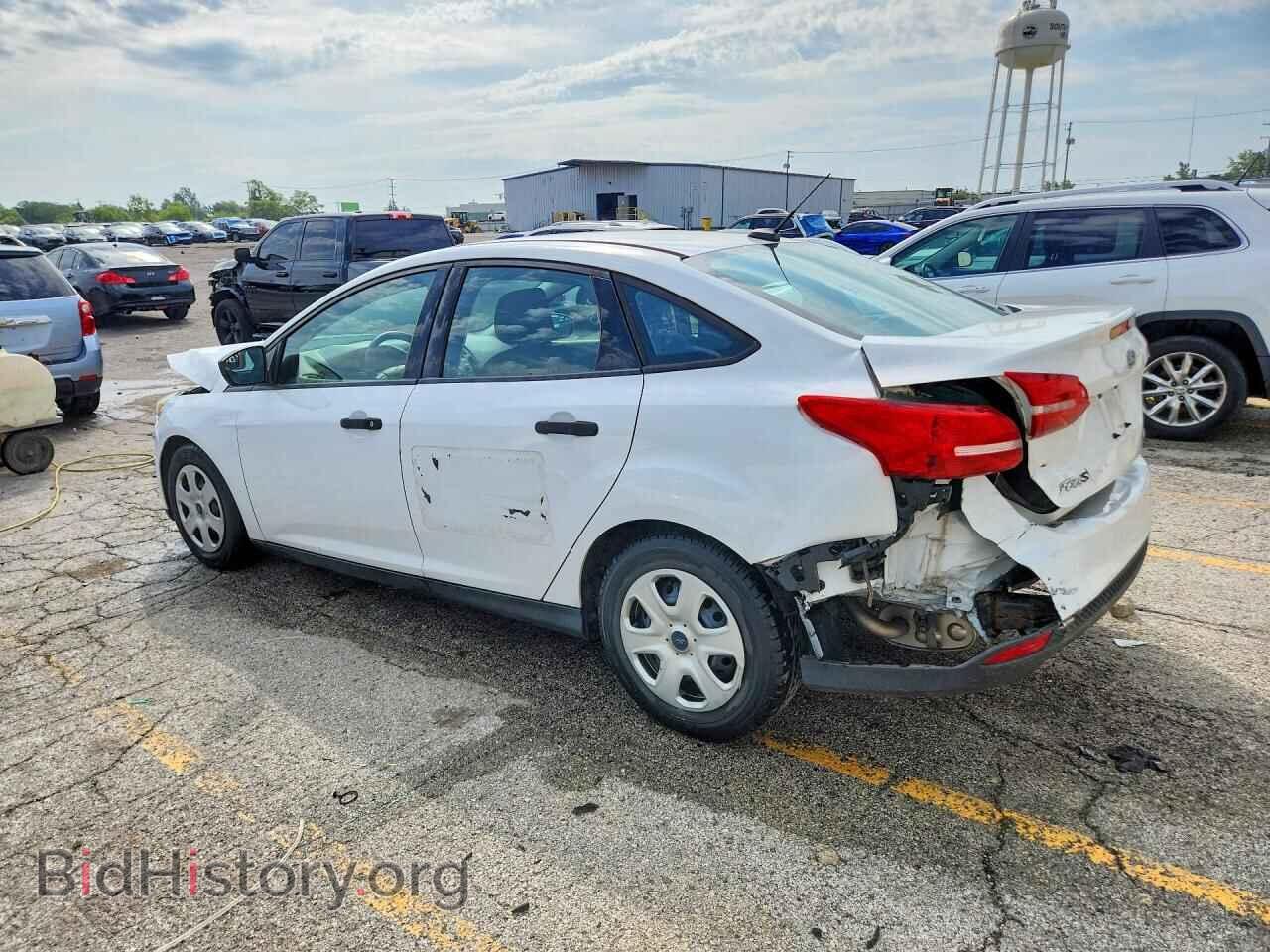 2015 FORD FOCUS - VIN: 1FADP3E27FL342793 - Photo 2