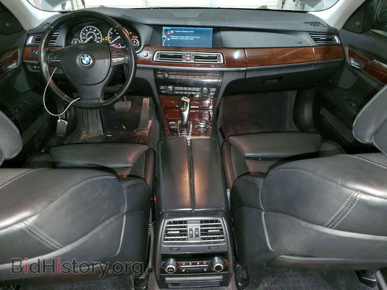 2011 BMW 7 SERIES - VIN: WBAKB8C5XBC852024 - Фото 8