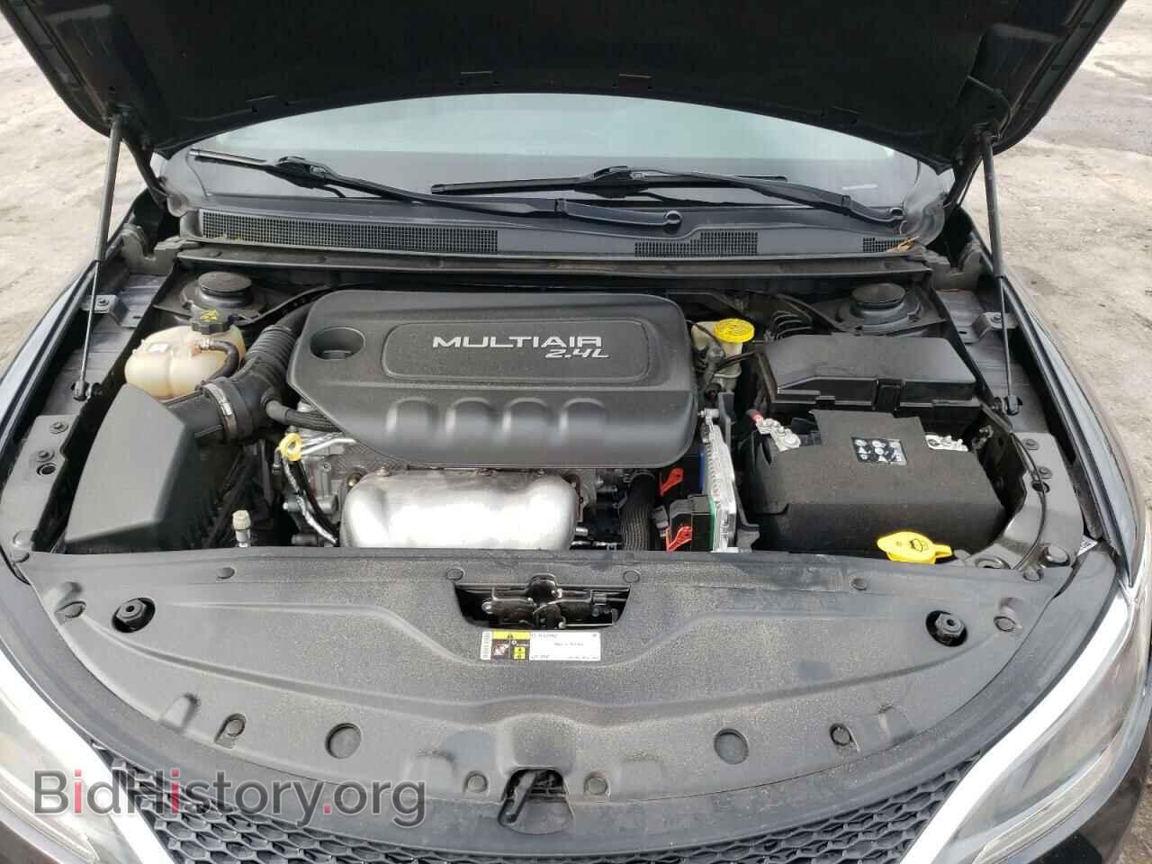 2017 CHRYSLER 200 - VIN: 1C3CCCABXHN507321 - Фото 7