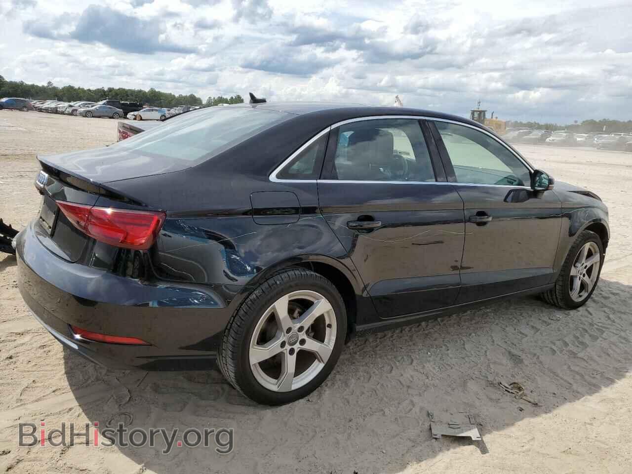 2019 AUDI A3 - VIN: WAUAUGFF3K1015261 - Фото 3