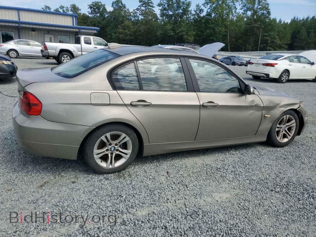 2008 BMW 3 SERIES - VIN: WBAVA33598P141614 - Фото 3
