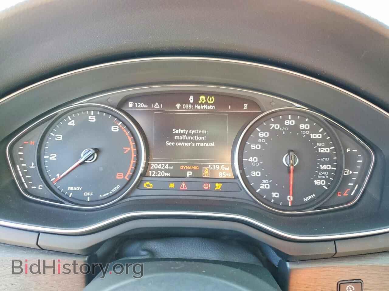 2019 AUDI A4 - VIN: WAUDNAF43KA042000 - Photo 9