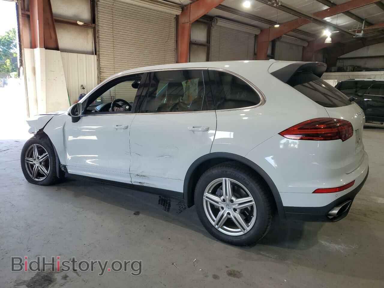 2018 PORSCHE CAYENNE - VIN: WP1AA2A28JKA01902 - Фото 2