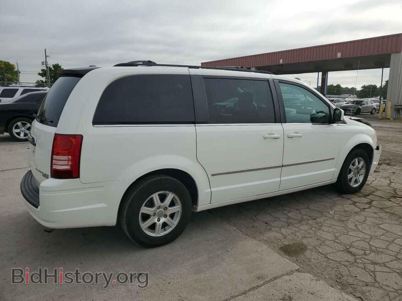 2009 CHRYSLER MINIVAN - VIN: 2A8HR54129R626332 - Фото 3
