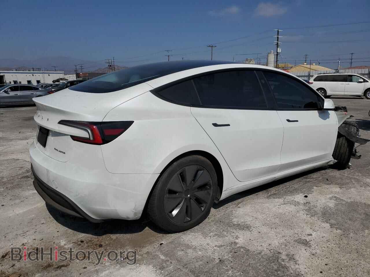 2025 TESLA MODEL 3 - VIN: 5YJ3E1EB6SF015590 - Photo 3