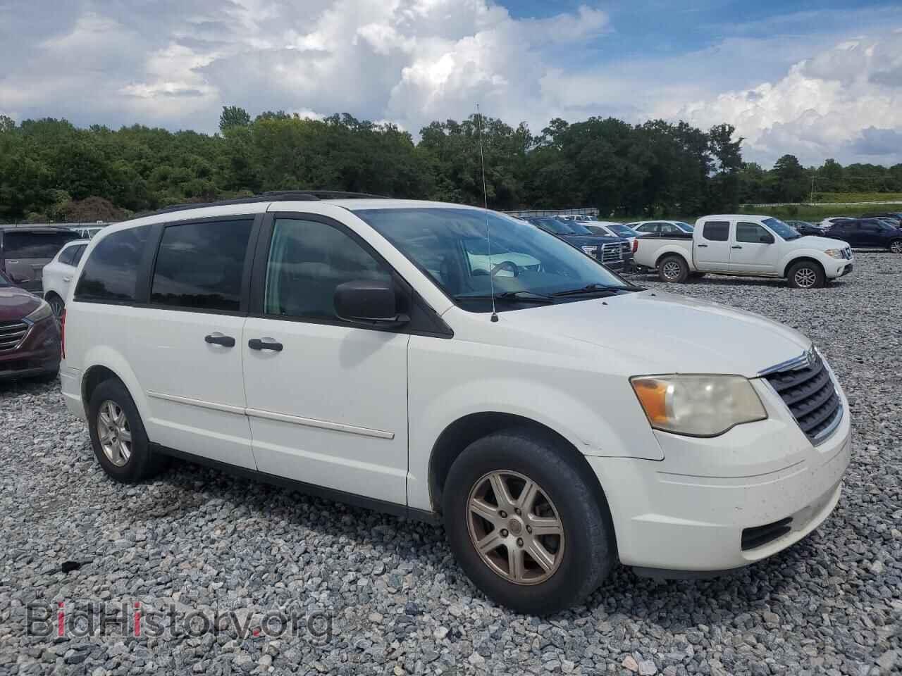 2008 CHRYSLER MINIVAN - VIN: 2A8HR44H98R743315 - Фото 4