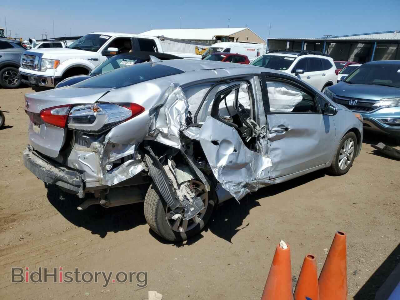 2016 KIA FORTE - VIN: KNAFX4A65G5558243 - Фото 3